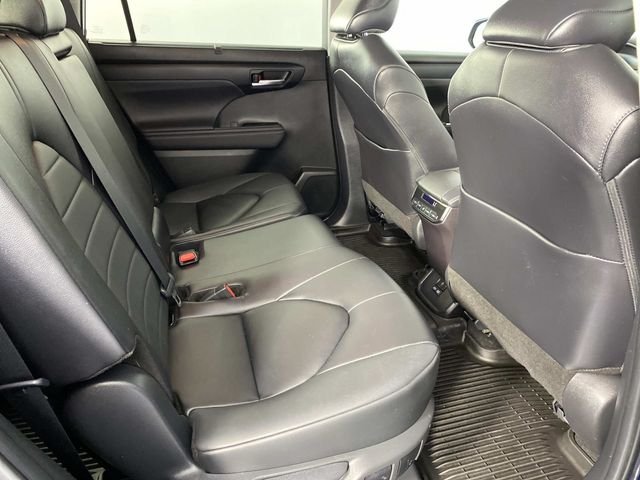 Used 2024 Blue Toyota XLE image 12
