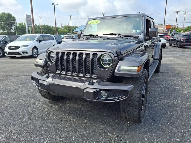 Certified Used 2021 Gray Jeep Overland image 4