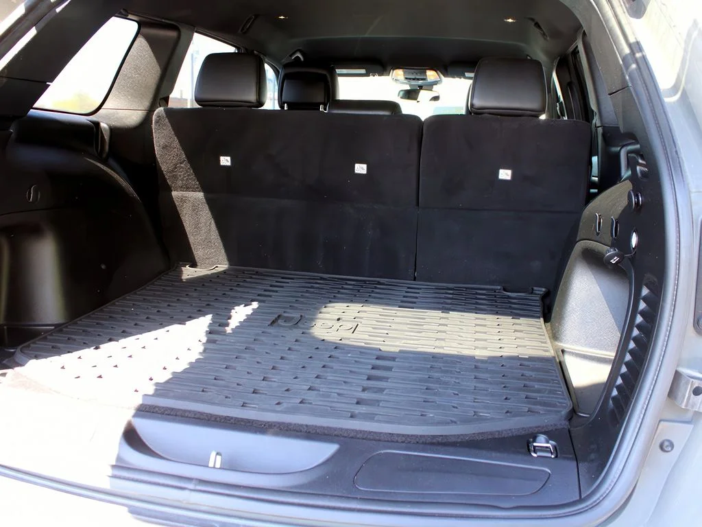 2021 Jeep Grand Cherokee Laredo X - Photo 9