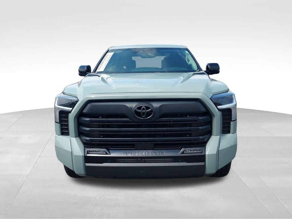 Used 2024  Toyota Limited image 10