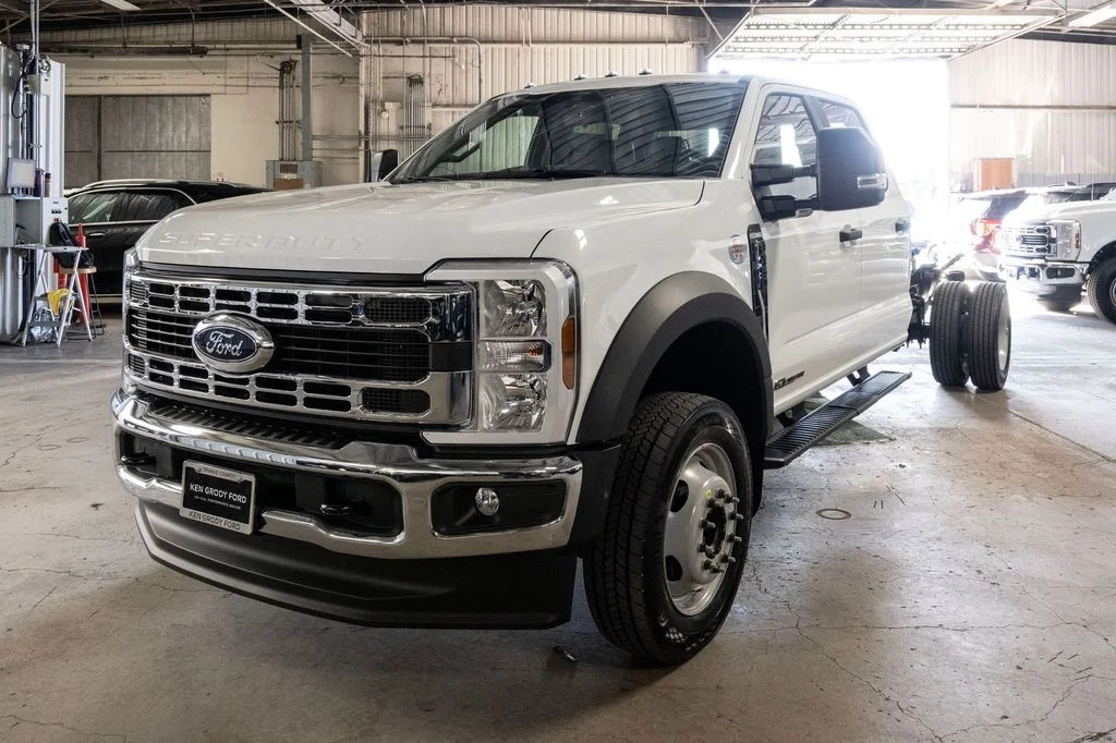 New 2026 White Ford XL image 4