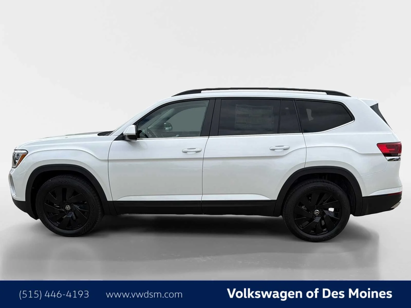 New 2026 Opal White Pearl Volkswagen 2.0T SE w/Technology image 3