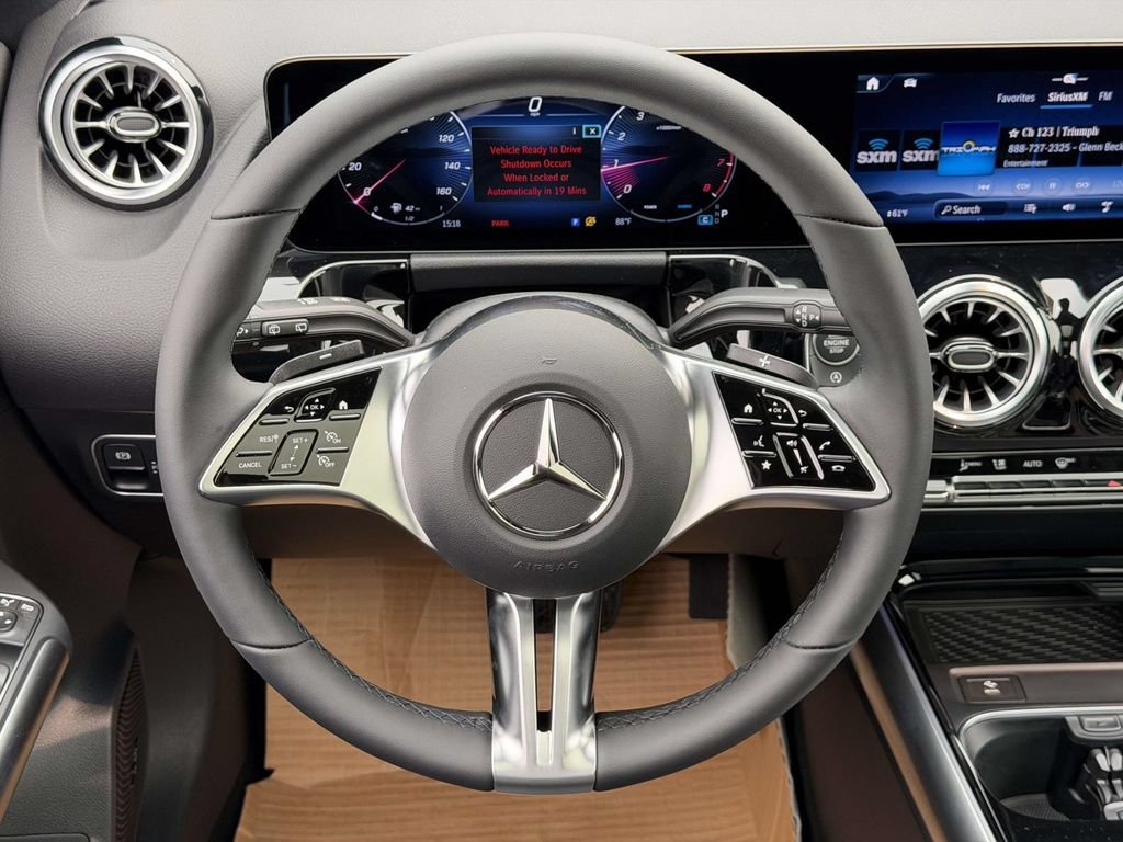 New 2026 Polar White Mercedes-Benz GLA 250 image 18