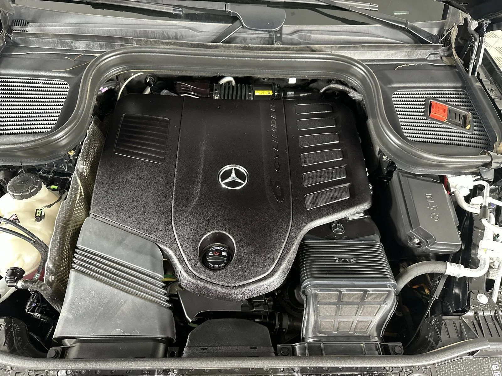 2024 Mercedes-Benz GLS Base - Photo 28