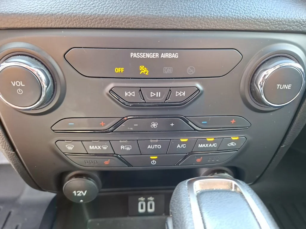 Used 2023 Gray Ford XLT image 26