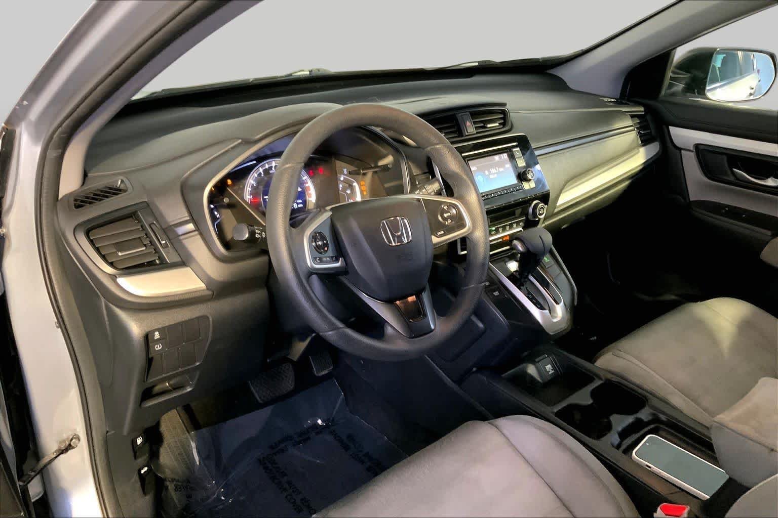 Used 2019 Lunar Silver Metallic Honda LX image 17