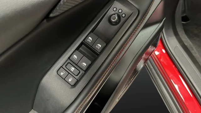 New 2026 Red Hot Pearlcoat Jeep Limited image 21