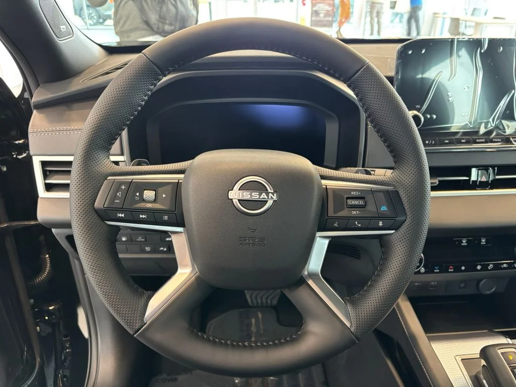 New 2026 Black Nissan Platinum image 17
