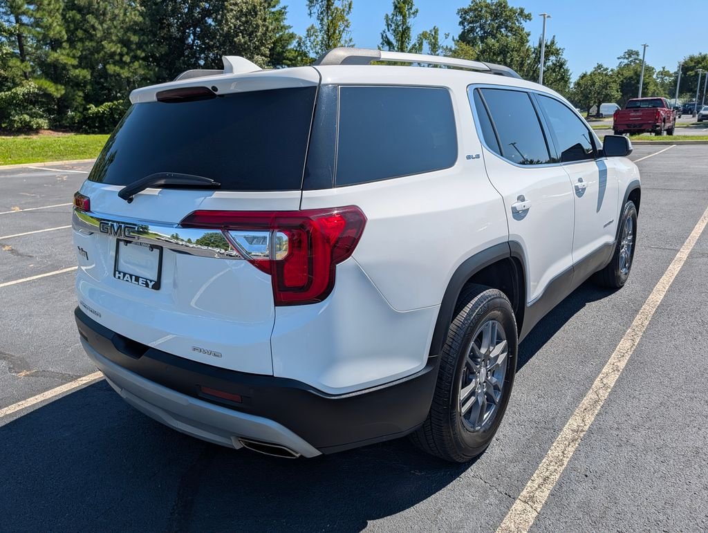 Used 2022 White GMC SLE image 24