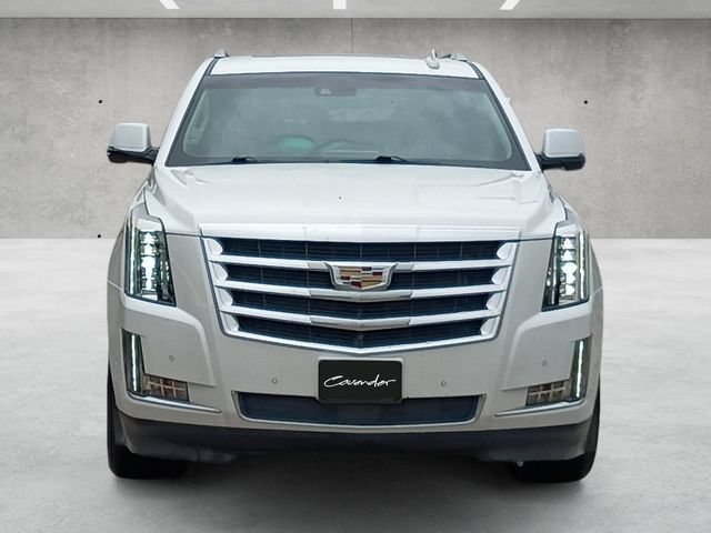 Used 2017 CRYSTAL WHITE TRICOAT Cadillac Premium Luxury image 18