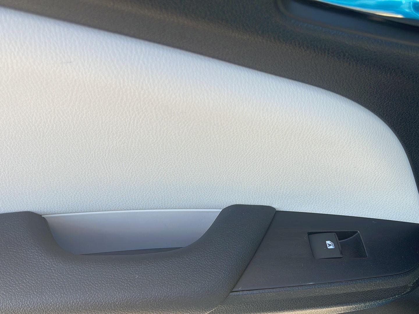 2017 Toyota Prius Prime Premium - Photo 23