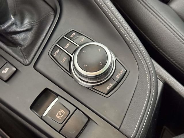 Used 2020 White BMW xDrive28i image 32