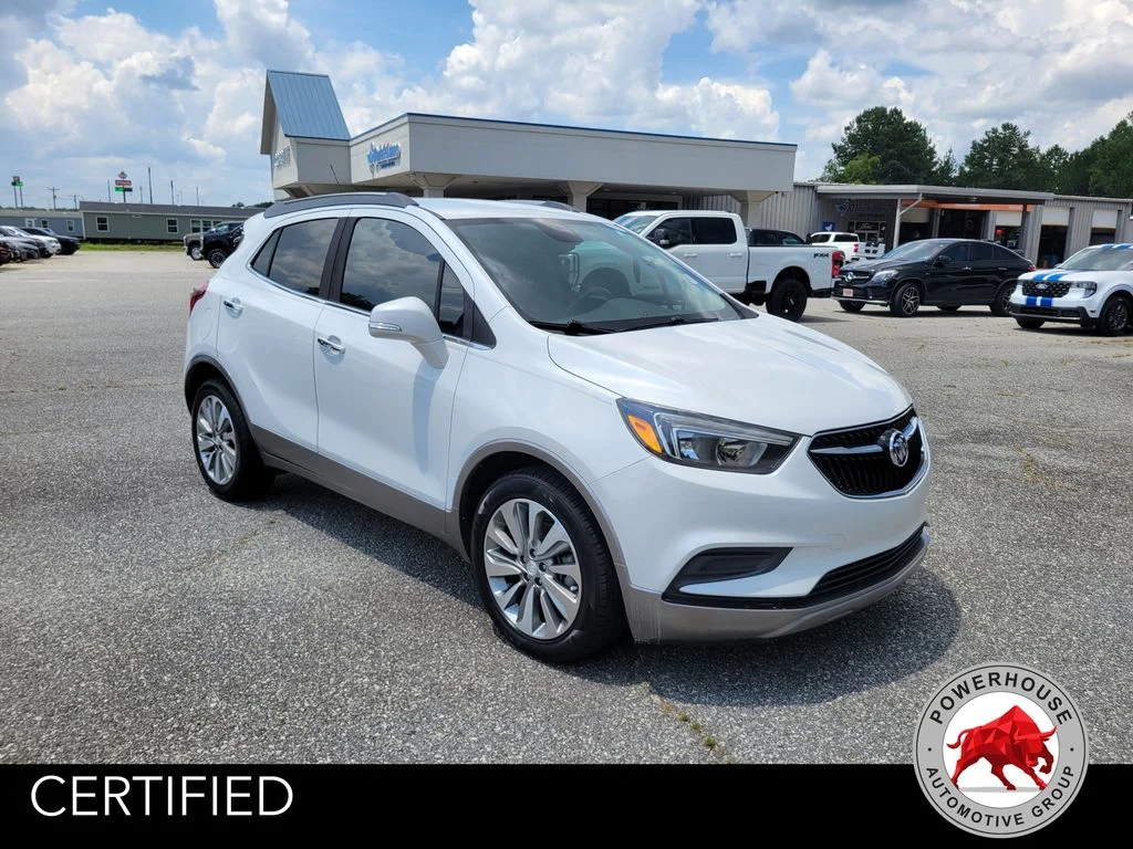 Used 2018 White Buick Preferred image 8
