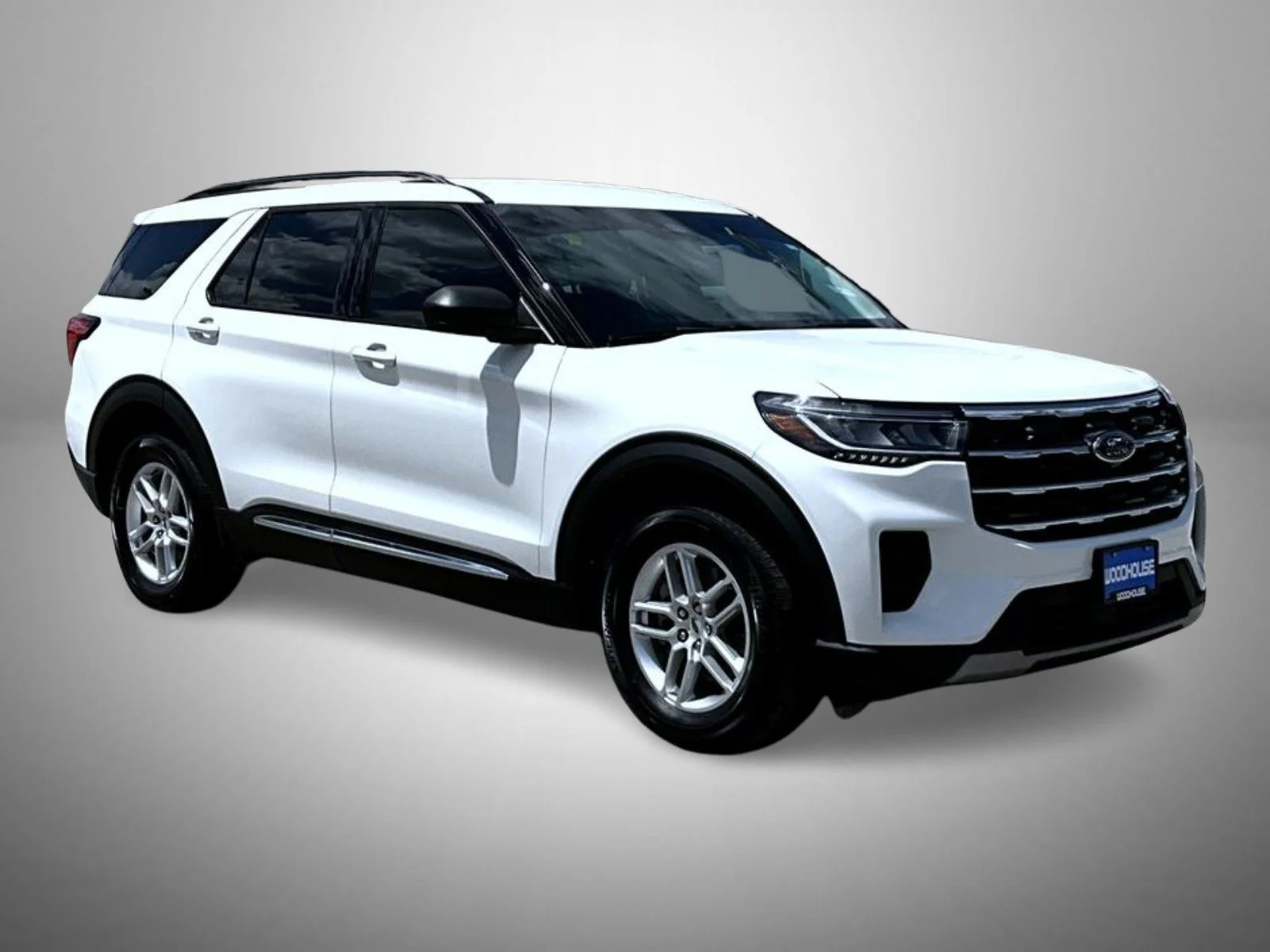 Used 2025 White Ford Active image 3