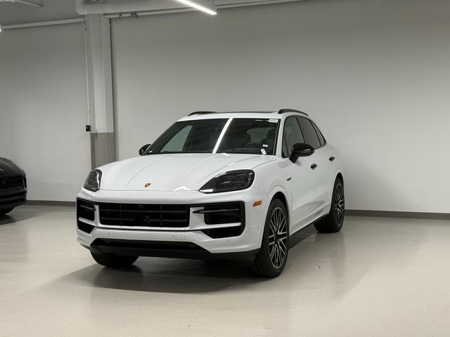 2026 Porsche Cayenne S E-Hybrid