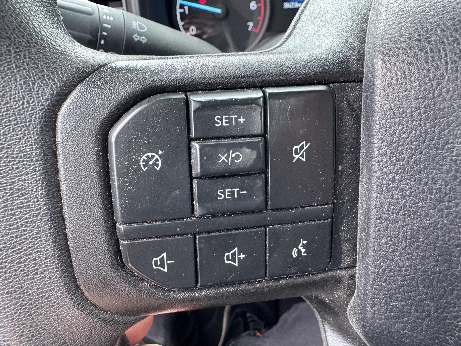 Used 2024 Antimatter Blue Ford XLT image 12