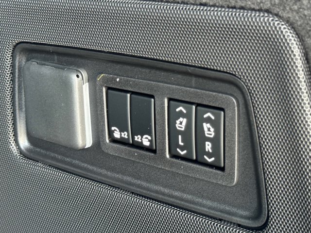 2026 Cadillac Escalade ESV Platinum Sport - Photo 6