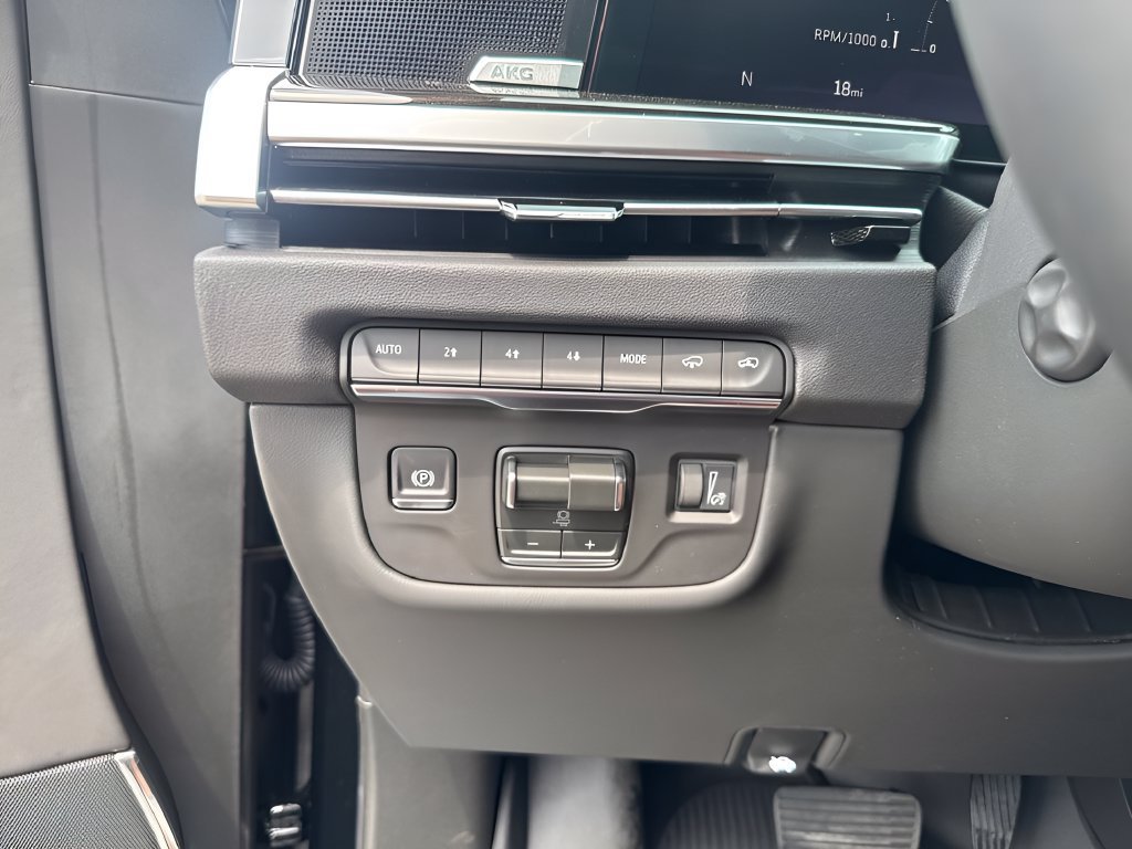 2026 Cadillac Escalade Luxury - Photo 19