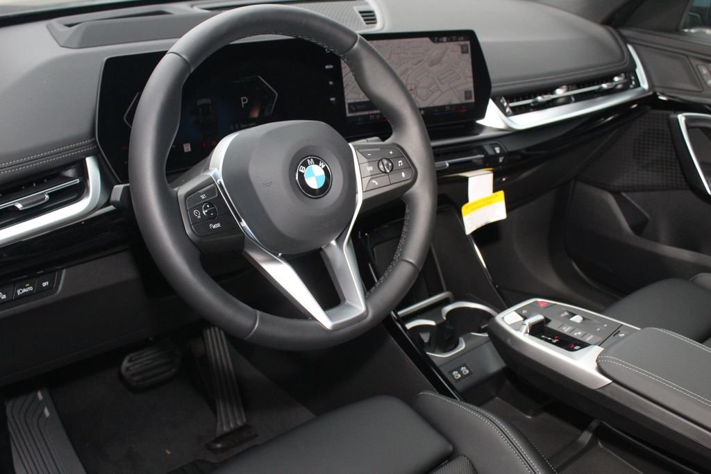 2026 BMW X1 28i - Photo 12