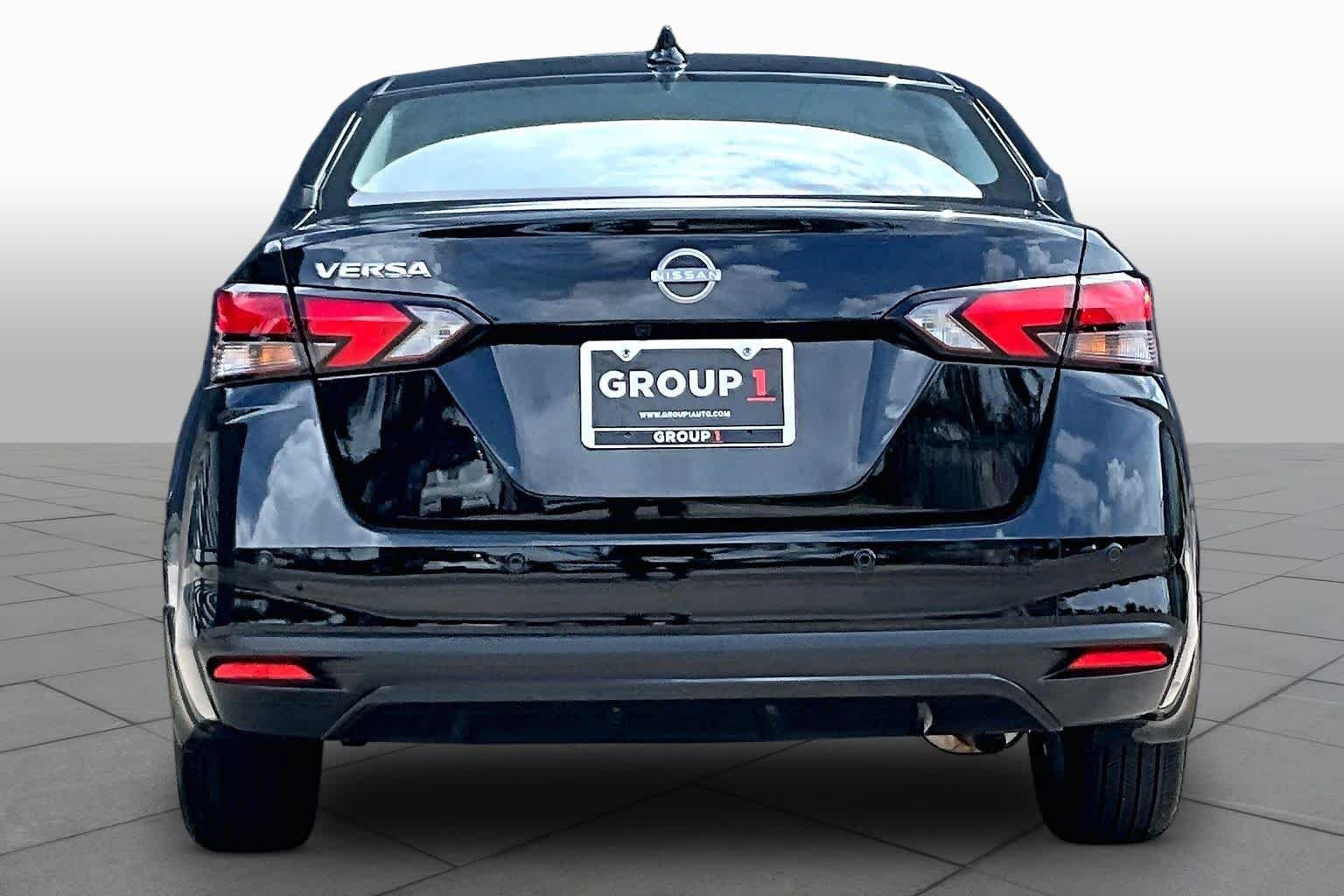 Certified Pre-Owned 2025 Nissan Versa SV