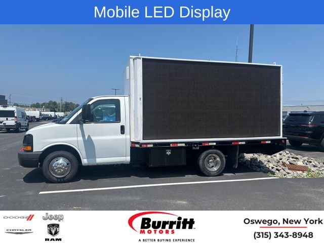 2008 Chevrolet Express's photo