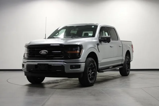 New 2026 Iconic Silver Metallic Ford XLT image 31
