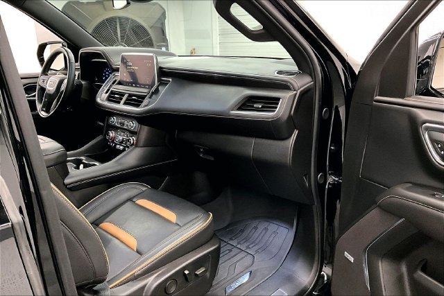 Used 2024 Onyx Black GMC AT4 image 19
