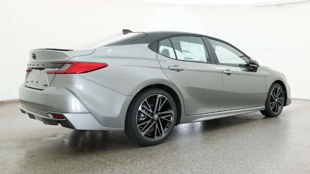 New 2026 Heavy Metal with Midnight Black Metallic roof Toyota XSE image 3