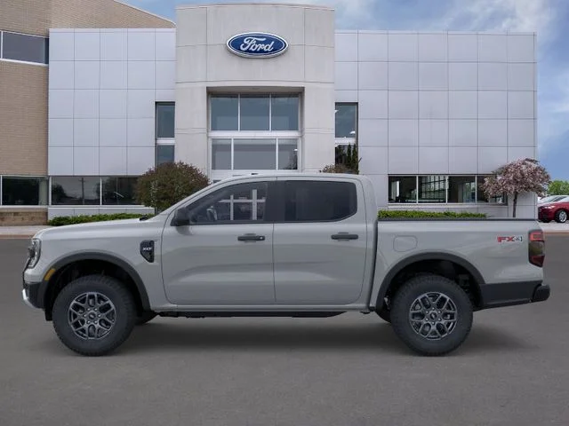 New 2026 Avalanche Ford XLT image 3