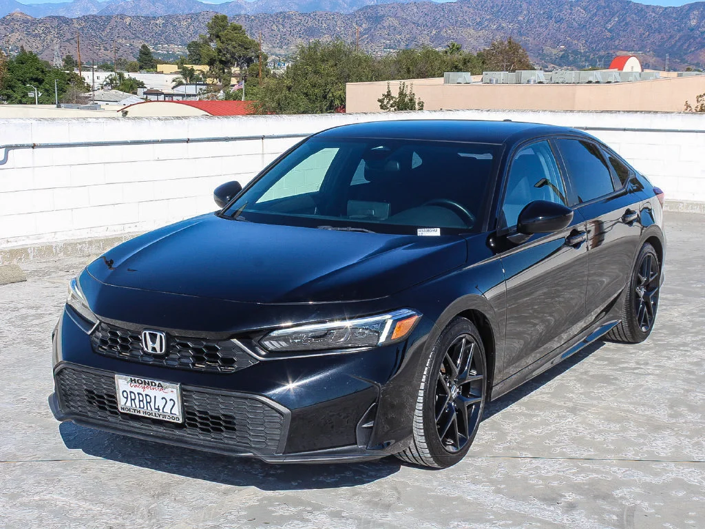 Certified Used 2025 Crystal Black Pearl Honda Sport image 3