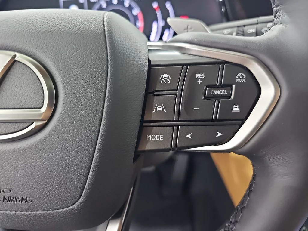 New 2026 Ultra White Lexus PREMIUM image 17