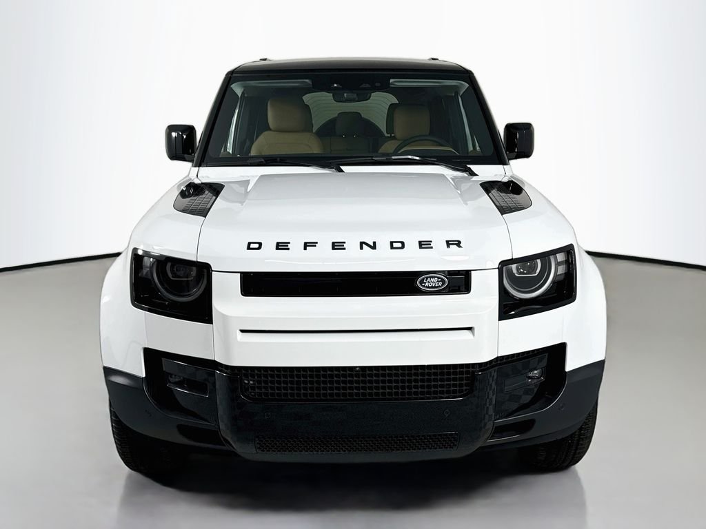 New 2026 Fuji White LAND ROVER S image 6