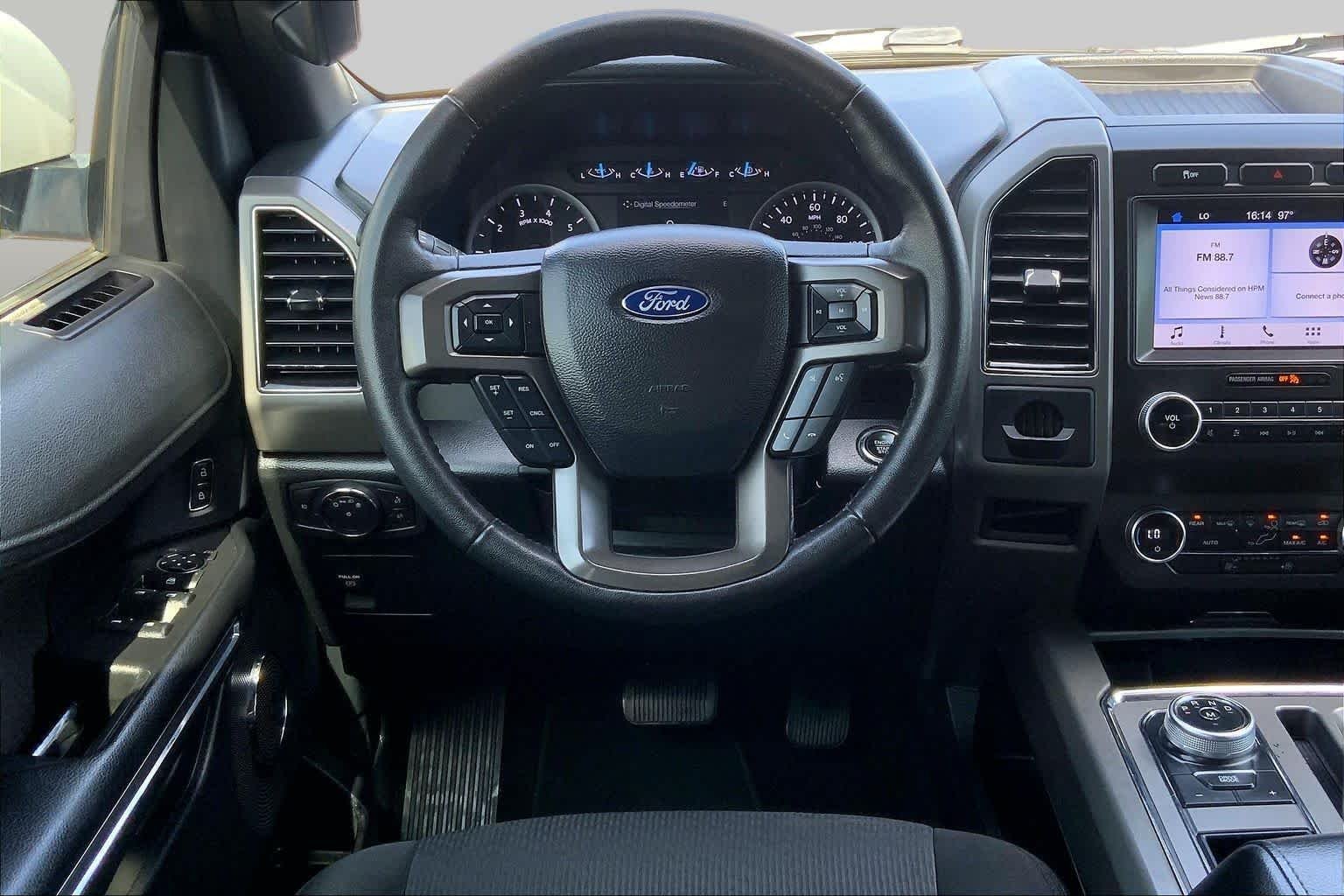 Pre-Owned 2019 Ford Expedition XLT
