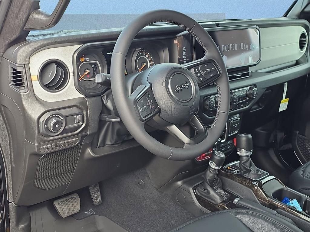 2025 Jeep Wrangler 4-Door Willys - Photo 14