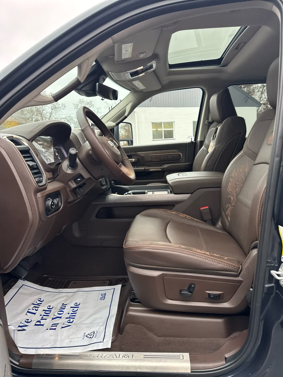 2026 RAM 2500 Limited - Photo 13