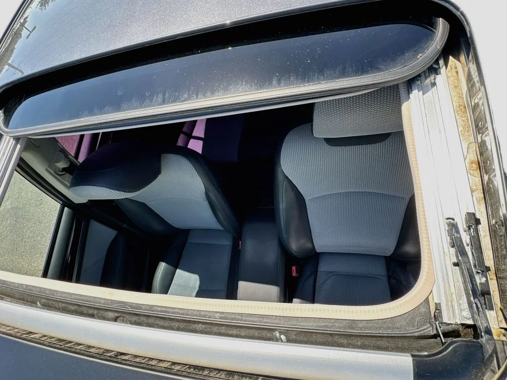 Used 2018 Gray Subaru 2.5i image 26