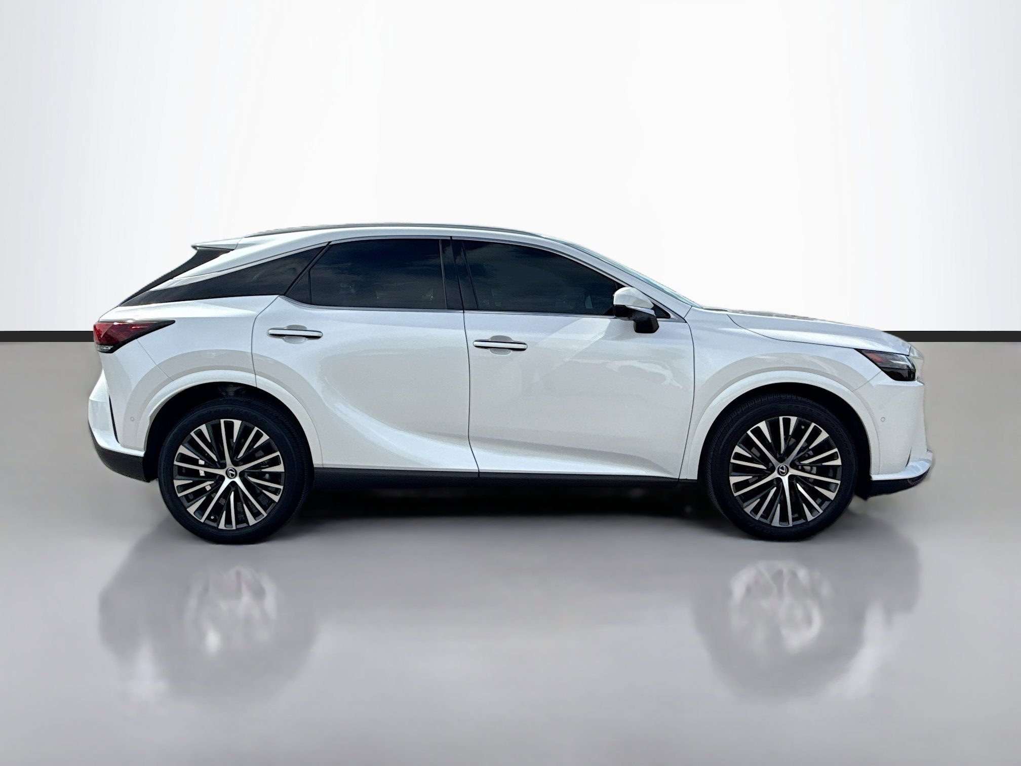 Used 2023 Eminent White Pearl Lexus RX 350 Premium Plus image 6