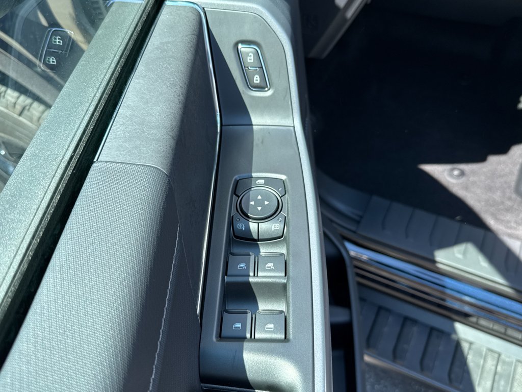 New 2026 Antimatter Blue Metallic Ford XLT image 23