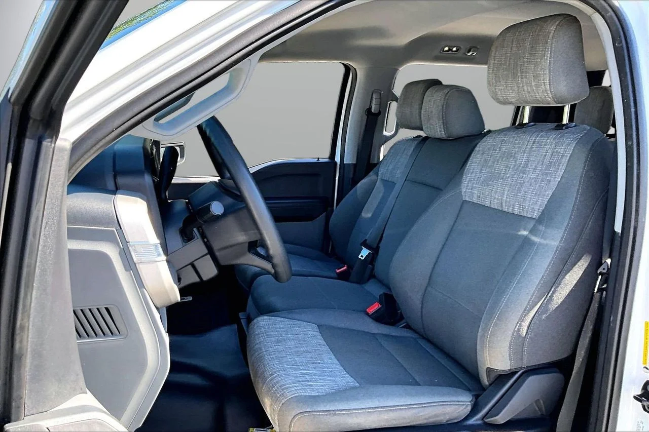 Used 2023 White Ford XLT image 20
