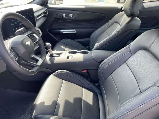 Used 2025 Iconic Silver Ford EcoBoost Premium image 6