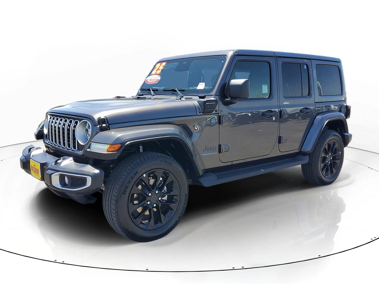 Certified Used 2025 Gray Jeep Sahara 4xe image 8