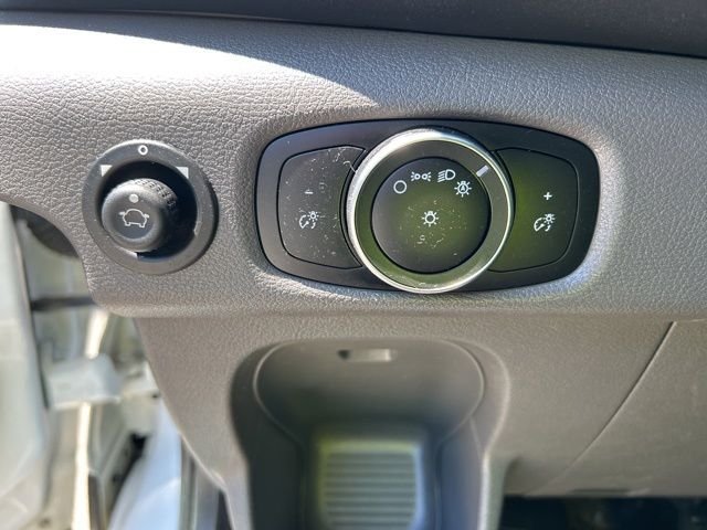 Used 2020 White Ford Base image 25
