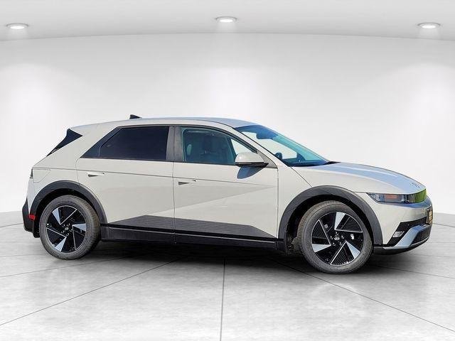 New 2026 Gray Hyundai SEL image 8