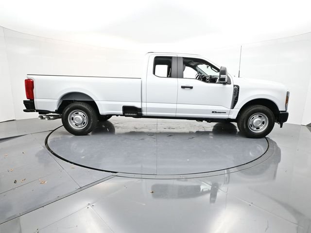 New 2026 Oxford White Ford F-350® XL image 49