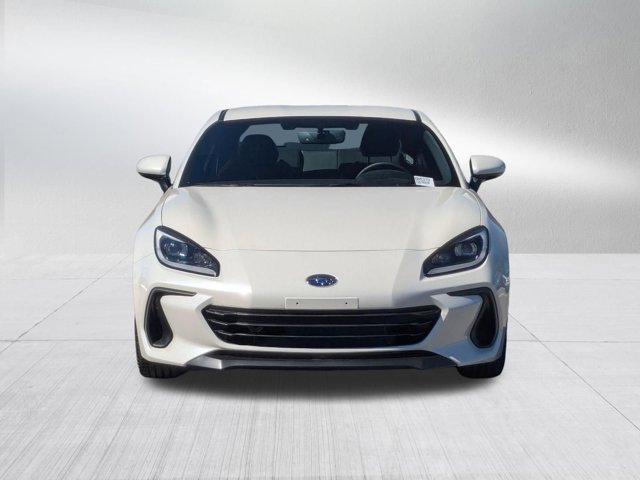New 2026 CRYSTAL WHITE PEARL Subaru Limited image 14