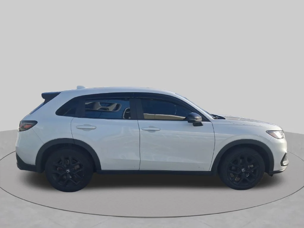 Used 2025 White Honda Sport image 4