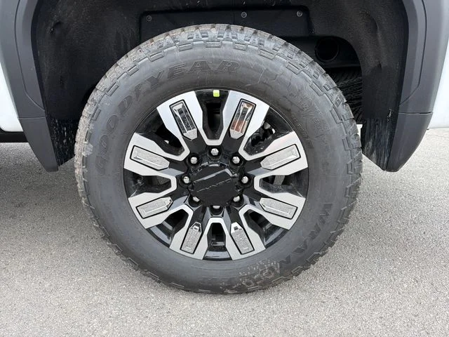 New 2026 White GMC Denali image 26
