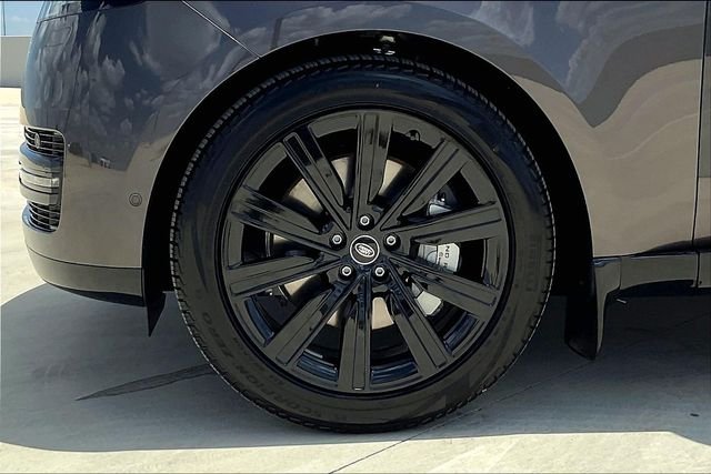 2025 Land Rover Range Rover SE - Photo 13