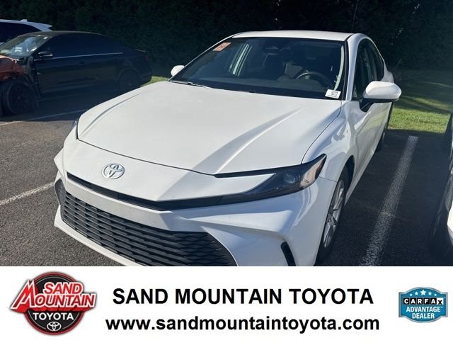 2025 Toyota Camry's photo