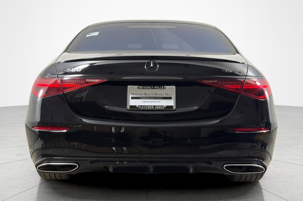 Certified Used 2022 Black Mercedes-Benz S 580 image 4